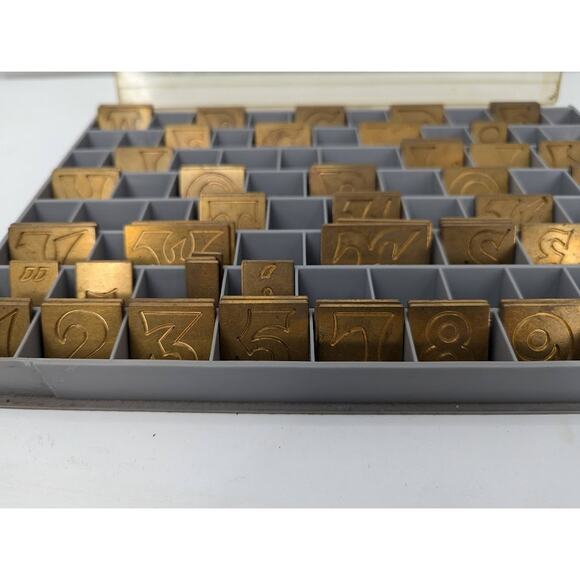 Gravograph Miscellaneous BRASS funky letters Typeset Printer 1 1/4" tall 2.4 LBS - Picture 8 of 8